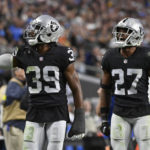 Carr-Adams connection rallies Raiders past Chargers 27-20