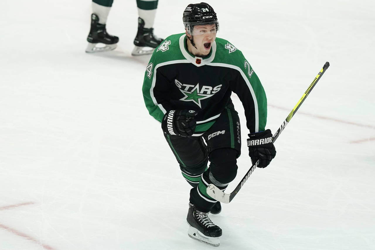 Dallas Stars center Roope Hintz (24) reacts to scoring his third goal of the game during the third ...
