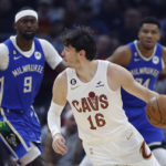 Mitchell has 36 points, leads Cavaliers past Giannis, Bucks