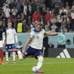 France advances to semifinals at World Cup, tops England 2-1