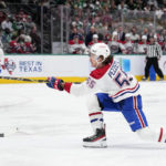 Johnston's late goal pushes Stars to 4-2 win over Canadiens