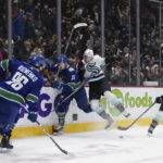 Pettersson has 5-point night, adds SO winner for Canucks