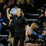 Caitlin Clark reaches 2K career points; Iowa beats Dartmouth