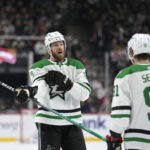 Johnston, Seguin lead Stars over Wild 4-1