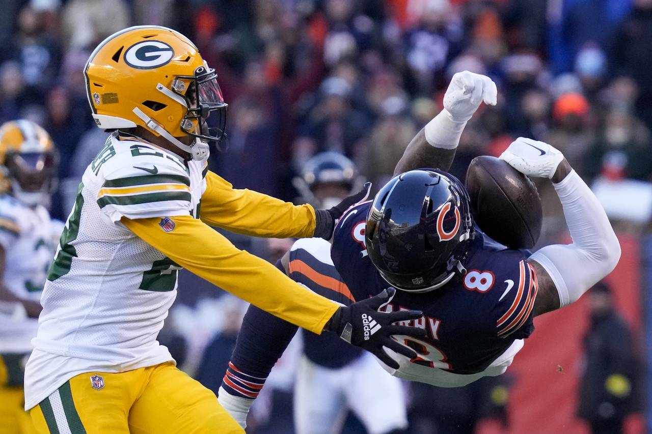 Chicago Bears' N'Keal Harry catches a pass in front of Green Bay Packers' Jaire Alexander during th...