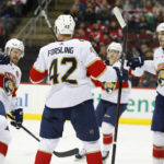 Reinhart, Bobrovsky lead Panthers past skidding Devils 4-2