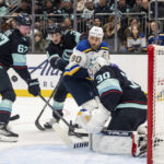 Donato scores in fourth straight, Kraken topple Blues 5-2