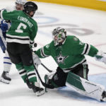 Murray 44 saves, Marner extends streak, Leafs top Stars 4-0