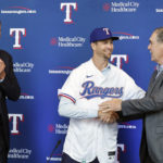 deGrom sees Rangers' vision for future, not loss-heavy past