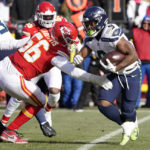 Chiefs dump Seahawks 24-10, stay tied for AFC's best record