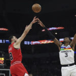 Timberwolves hit season-high 23 3s, beat Bulls 150-126