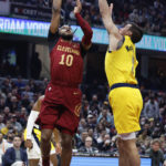 Mitchell scores 41, Cavaliers rally to beat Pacers 118-112
