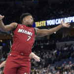 Jones' career-high 28 points lead Grizzlies past Heat 101-93