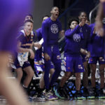 Enmanuel, college player with 1 arm, becomes an inspiration