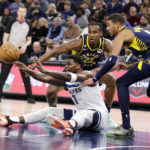 Russell scores 15 points in 4th, Wolves beat Pacers 121-115