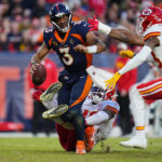 Broncos' Wilson evaluated for concussion against Chiefs