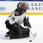 Stamkos gets 498th goal, Lightning beat Coyotes 5-3