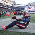 Bengals force late red zone turnover, hold off Pats 22-18