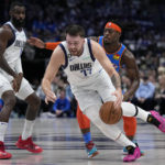 Doncic scores 38, Dinwiddie 20 as Mavs beat Thunder 121-114