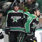 Stars' Robertson has hat trick, extends points streak to 17