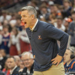 Walker leads No. 5 Houston past No. 2 Virginia, 69-61