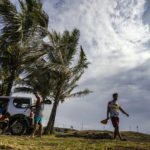 Polynesian pride: Three-day canoe voyage in mid-Pacific