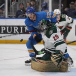 Hartman scores twice to help Wild beat Blues 5-2