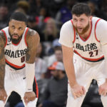 Lillard leads Blazers past Spurs 128-112 for 3rd straight
