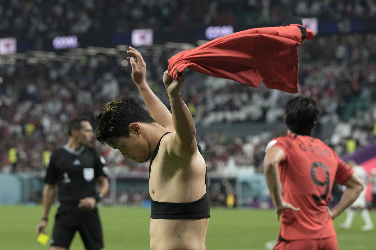 South Korea's Hwang Hee-chan celebrates after scoring his side's 2nd goal during the World Cup grou...