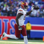 Giants and Commanders tie at 20 as Gano's kick falls short