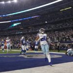 Cowboys score 33 points in 4th quarter, rout Colts 54-19