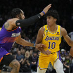 Paul scores season-high 28, Suns roll past Lakers 130-104