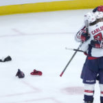 Alex Ovechkin reaches 800 career goals with hat trick