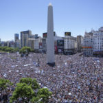 Argentina soccer team abandons parade amid swarms of people