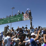 Argentina soccer team abandons parade amid swarms of people