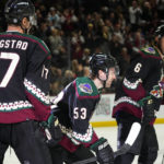 Carcone scores in debut, Coyotes end Avs' 4-game win streak
