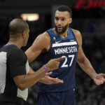 Doncic, Mavericks rebound to beat Timberwolves for split