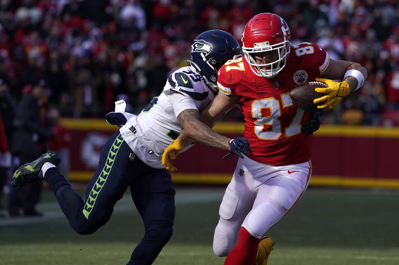 Seahawks Chiefs Kelce...