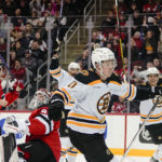 Patrice Bergeron breaks late tie, Bruins beat Devils 3-1