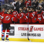 Reinhart, Bobrovsky lead Panthers past skidding Devils 4-2
