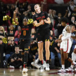 South Carolina tops women's AP Top 25, Kansas cracks poll
