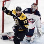 NHL-best Bruins honor Patrice Bergeron; beat Columbus 4-2