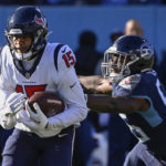 Texans snap 9-game skid by beating skidding Titans 19-14