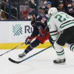 Johnston's goal leads Stars over Blue Jackets 2-1