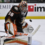 Filip Forsberg racks up 3 points, Predators rout Ducks 6-1