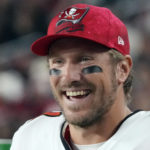 Bucs' Gabbert, brothers rescue people in Tampa chopper crash