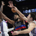 Sabonis, Fox lead Kings to 122-113 victory over Pistons