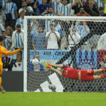 Martinez is Argentina's shootout star again at World Cup
