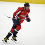 Gustafsson hat trick helps Capitals beat Samsonov, Leafs 5-2