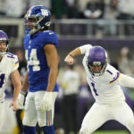 Vikings edge Giants 27-24 on Joseph's game-ending 61-yard FG